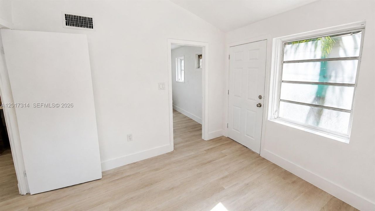 840 SW 7th St , Unit 848, Miami, FL 33130 Photo