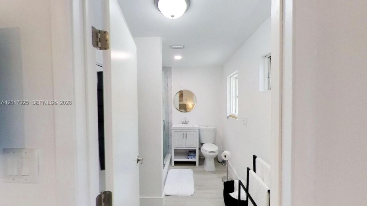 840 SW 7th St, Unit 852, Miami, FL 33130 Photo