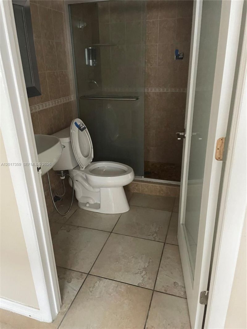 2332 W 56th St , Unit 7, Hialeah, FL 33016 Photo