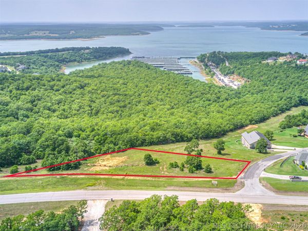 33 Catalina Boulevard , Sperry, OK 74073