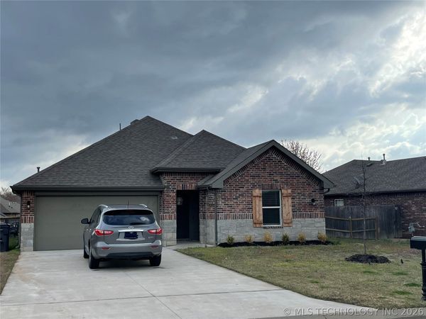 26485 Foxen Drive, Claremore, OK 74019