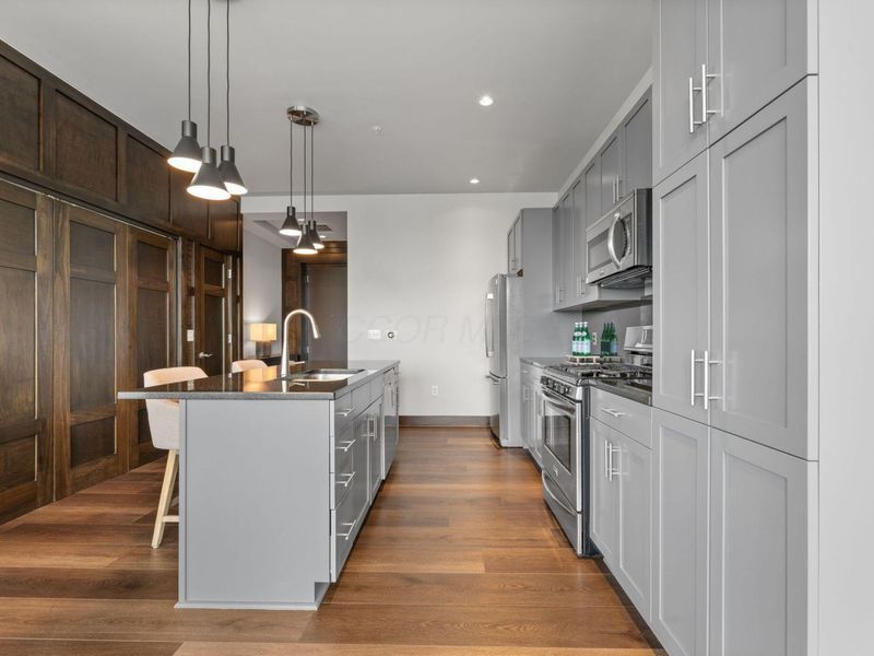 1145 N High Street , Unit 504, Columbus, OH 43201 Photo 7