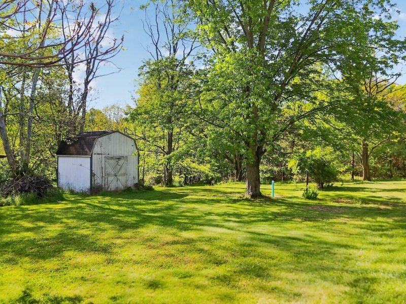 14222 Monroe Mills Road , Howard, OH 43028 Photo 6