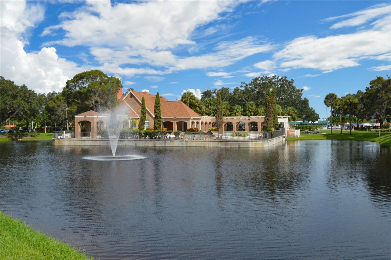 10200 Gandy Boulevard N, Unit 1225, Saint Petersburg, FL 33702 Photo