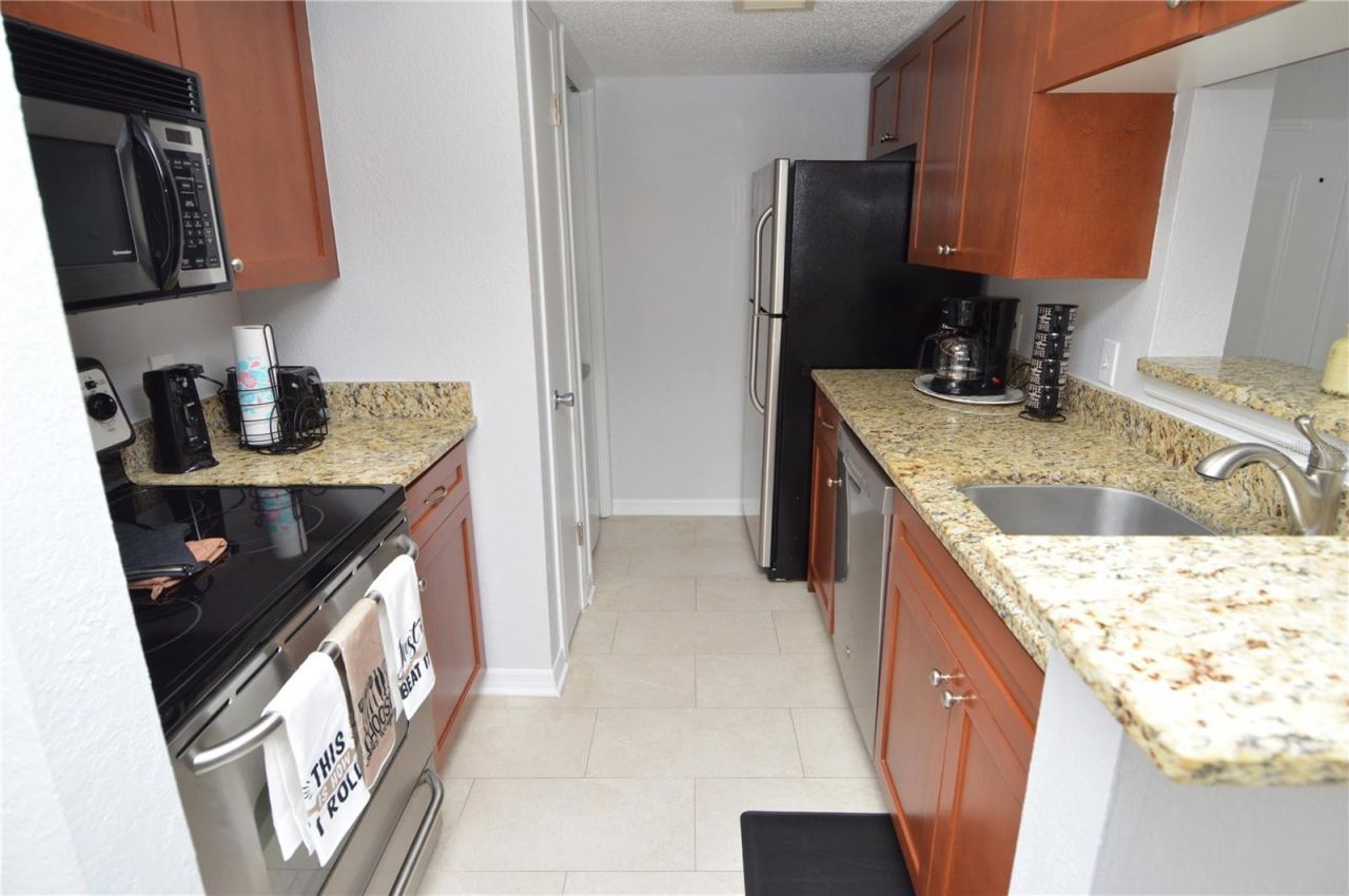 10200 Gandy Boulevard N, Unit 1225, Saint Petersburg, FL 33702 Photo