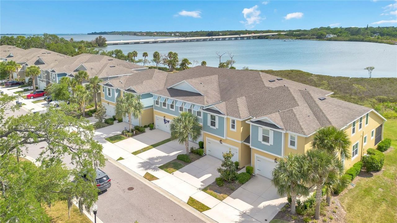 9009 Palm Key Avenue, Oldsmar, FL 34677 Photo