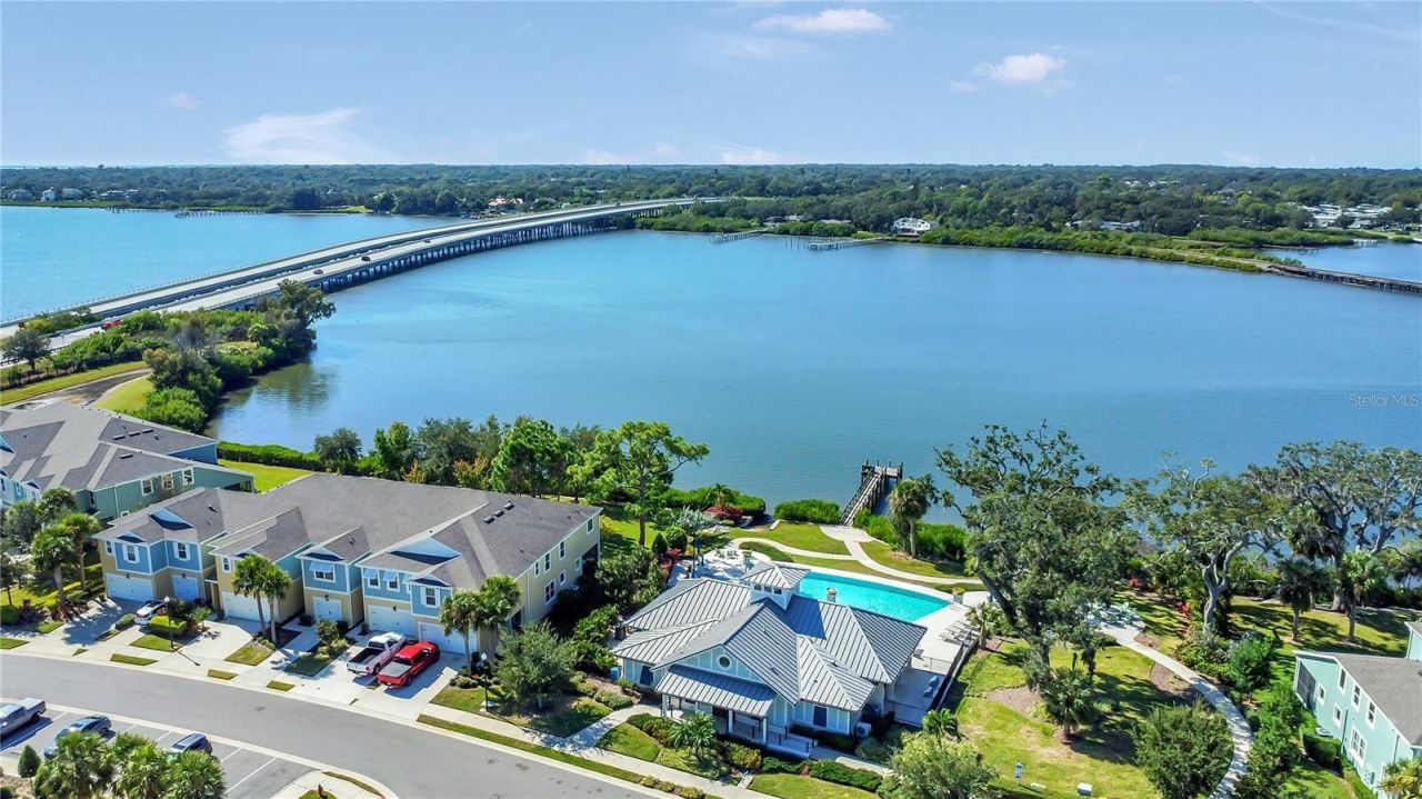 9009 Palm Key Avenue, Oldsmar, FL 34677 Photo