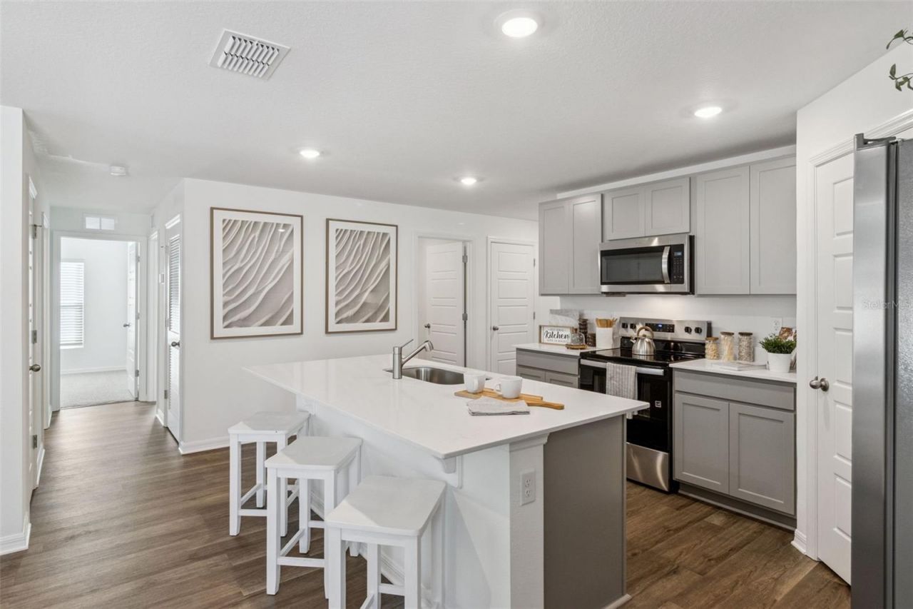 219 Skyfield Court , Lady Lake, FL 32159 Photo