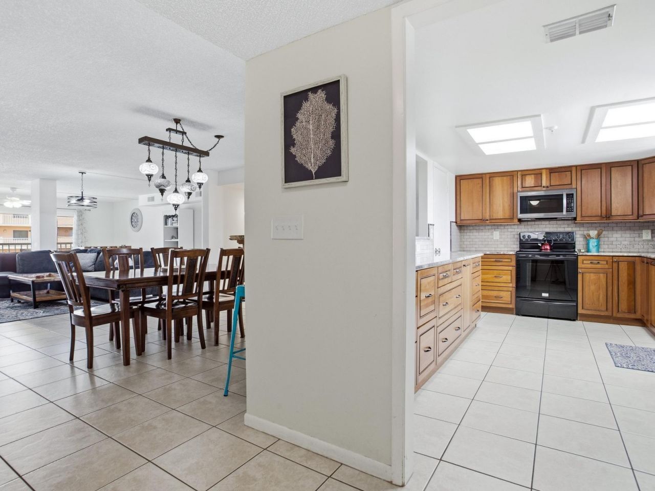 1005 Gulf Boulevard, Unit 10, Indian Rocks Beach, FL 33785 Photo