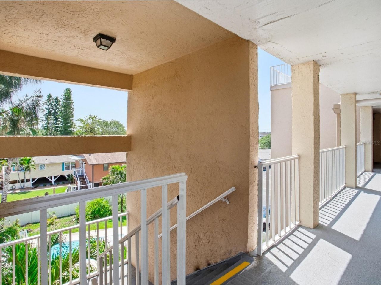 1005 Gulf Boulevard, Unit 10, Indian Rocks Beach, FL 33785 Photo