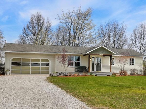 1784 Lloyd Lane, Traverse City, MI 49686