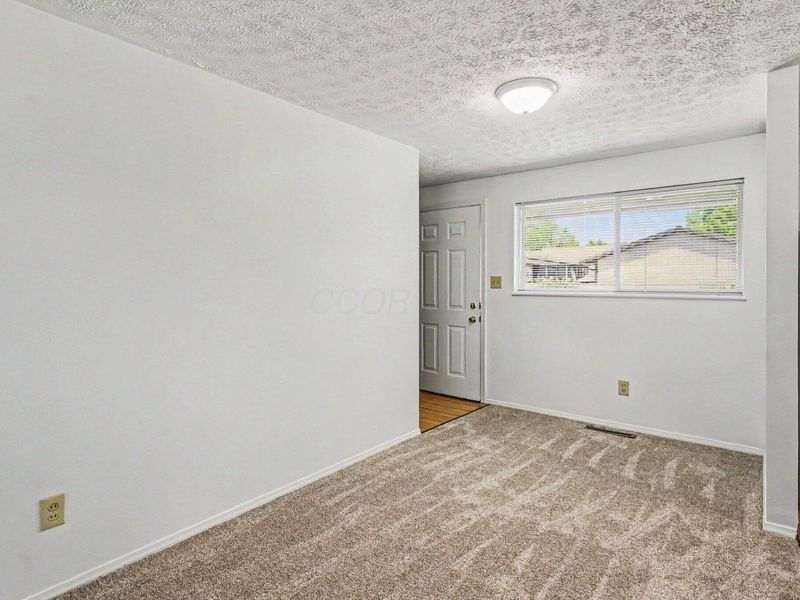 6604 Penick Drive , Reynoldsburg, OH 43068 Photo 5