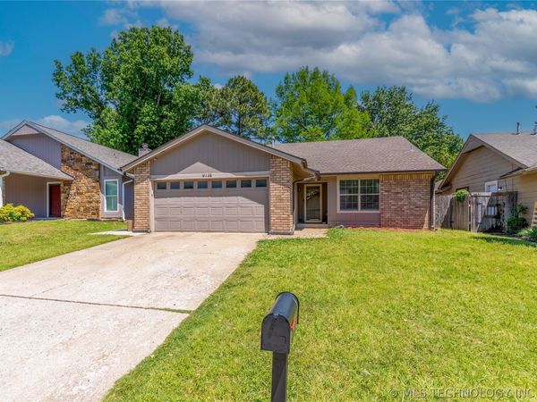 9135 S Maplewood Avenue , Tulsa, OK 74137