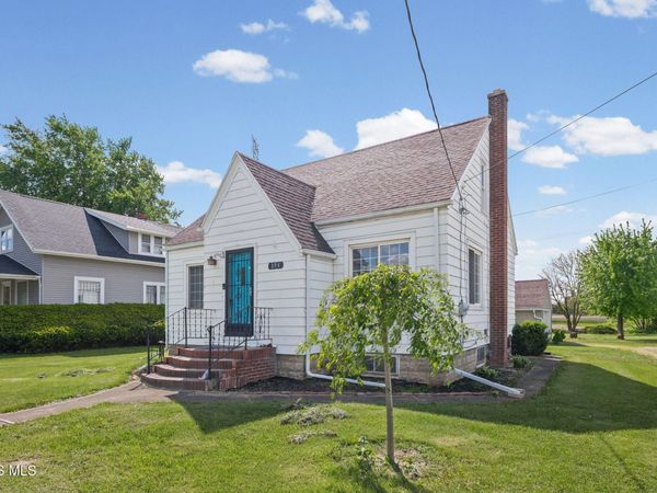 504 N Main Street , Attica, OH 44807