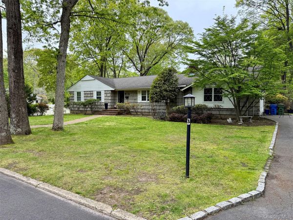3 Settlers Path , Port Jefferson, NY 11777