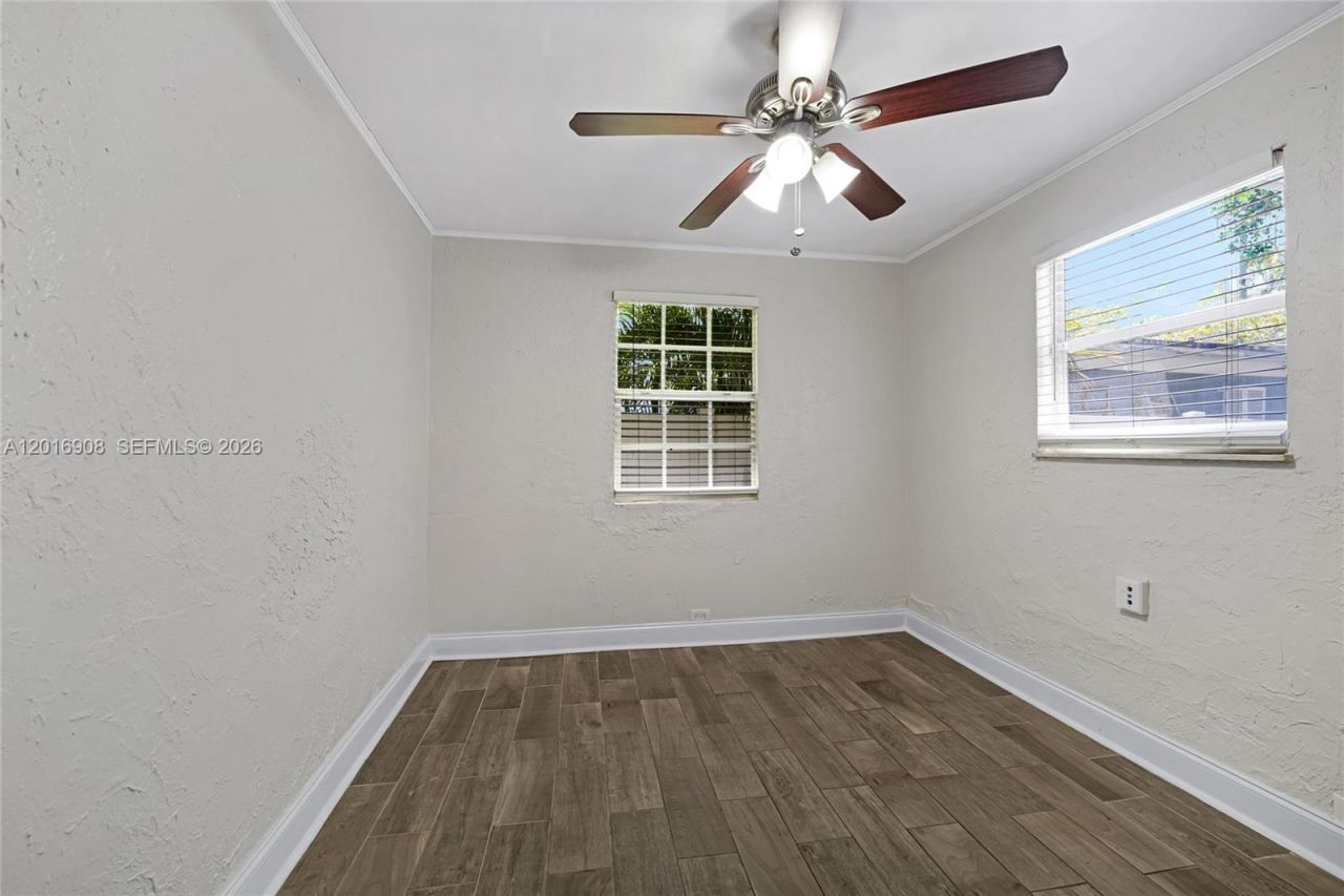 311 S Federal Hwy , Lake Worth, FL 33460 Photo