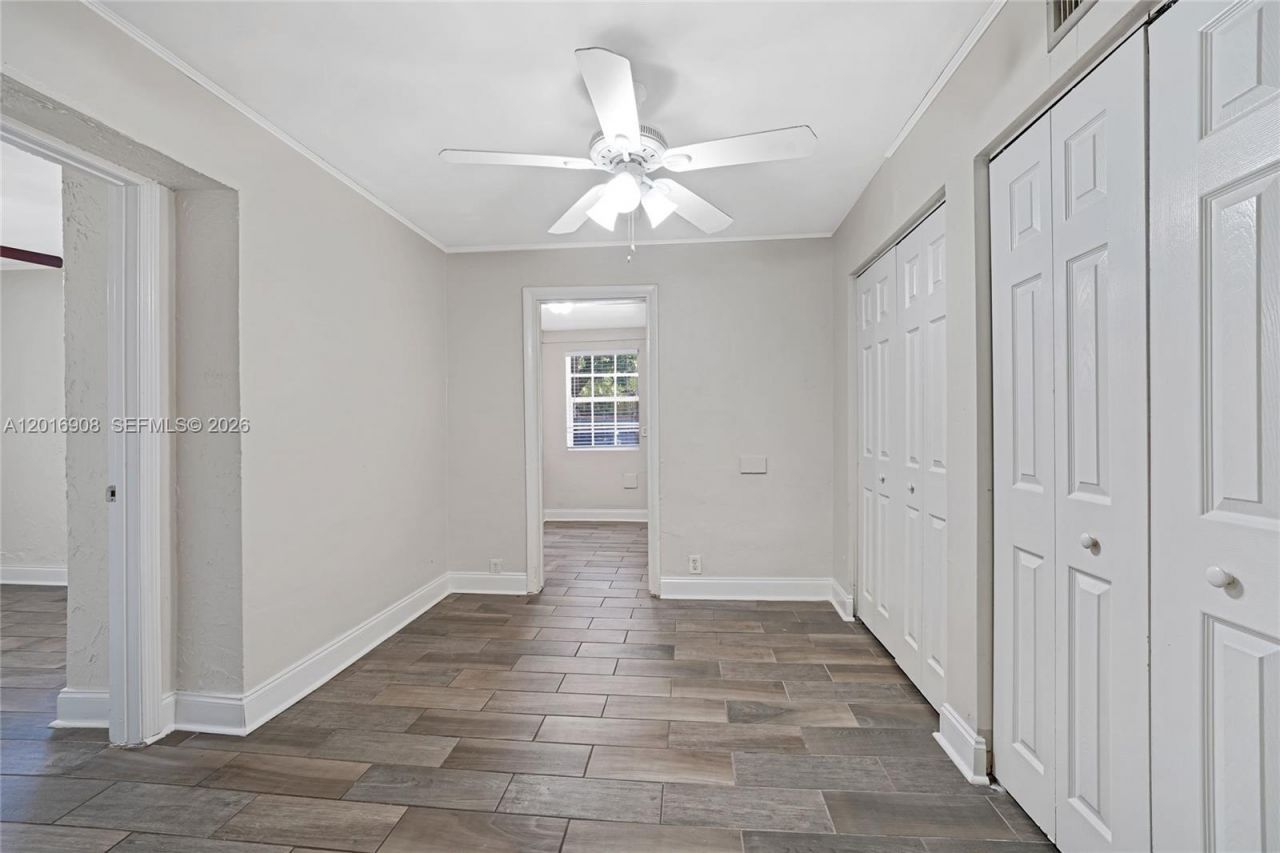 311 S Federal Hwy , Lake Worth, FL 33460 Photo