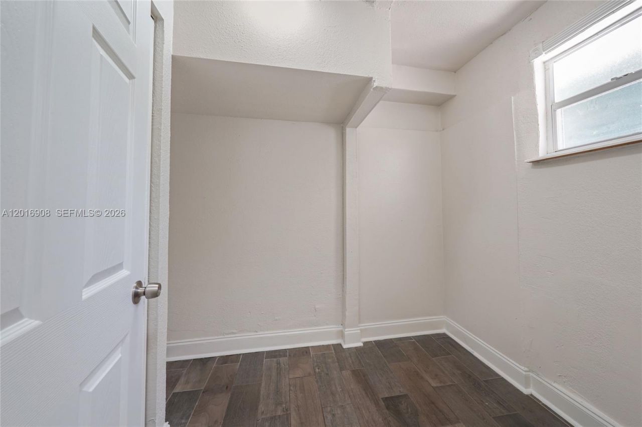 311 S Federal Hwy , Lake Worth, FL 33460 Photo