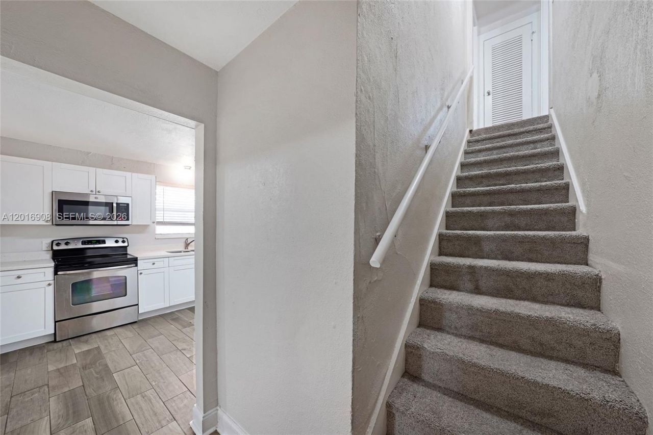 311 S Federal Hwy , Lake Worth, FL 33460 Photo