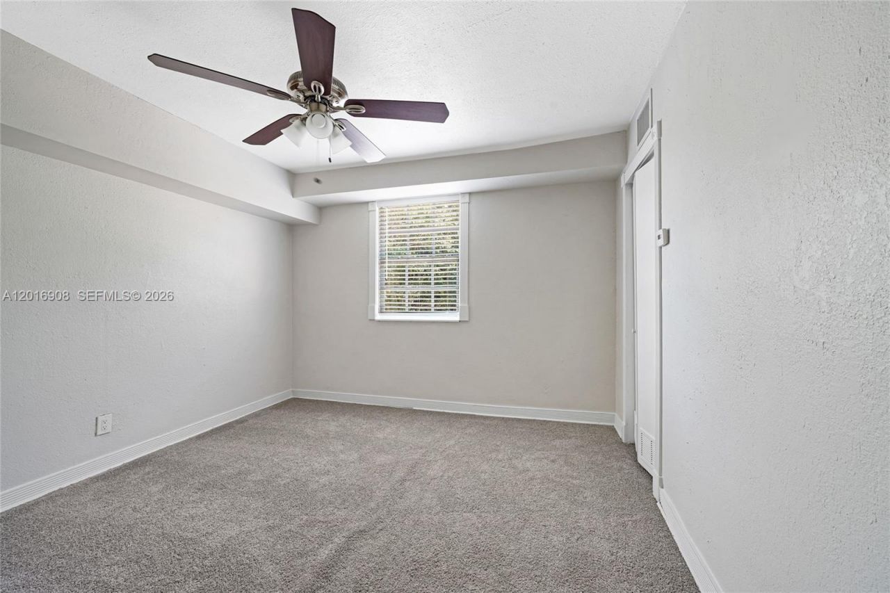 311 S Federal Hwy , Lake Worth, FL 33460 Photo