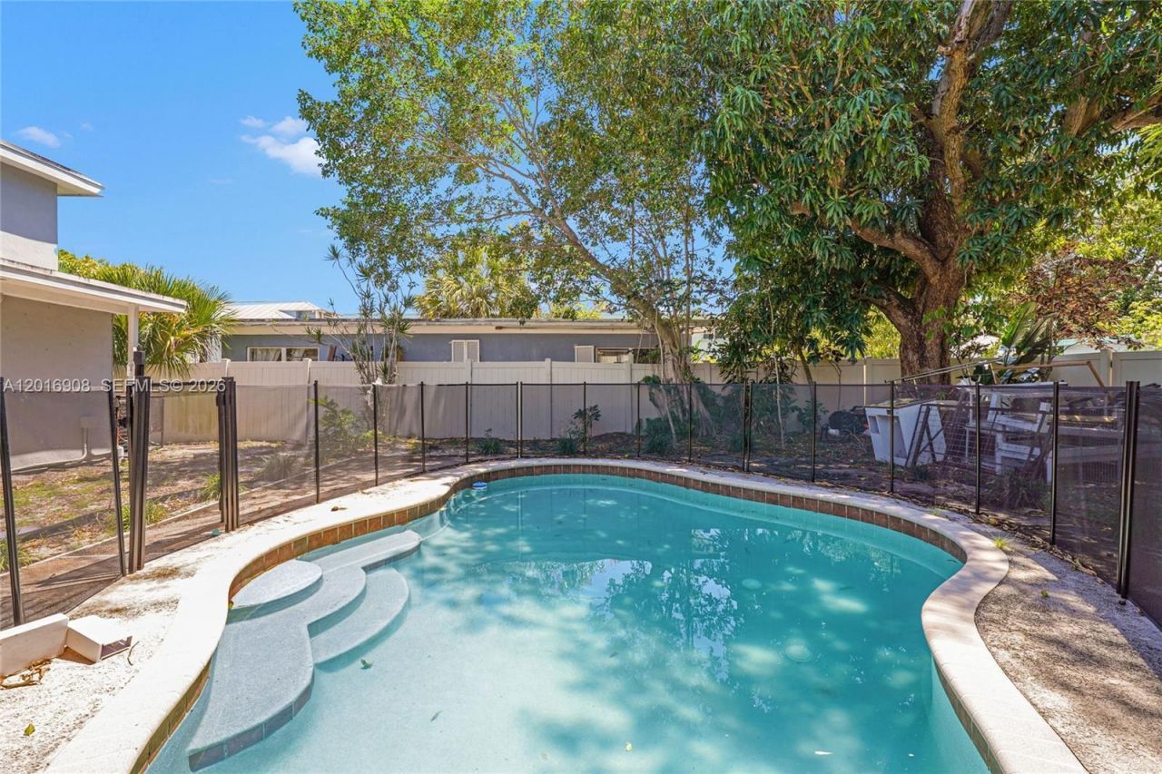 311 S Federal Hwy , Lake Worth, FL 33460 Photo