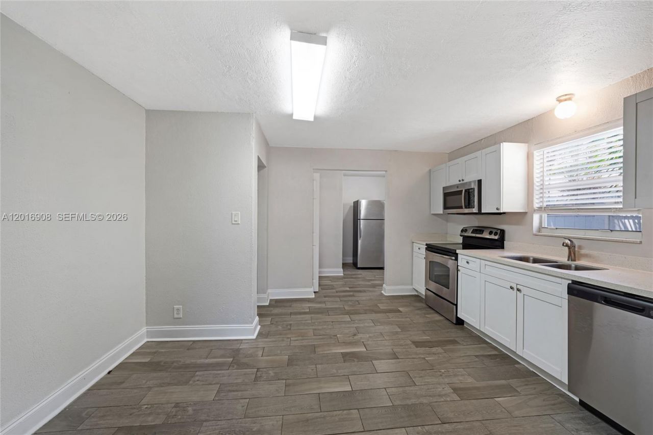 311 S Federal Hwy , Lake Worth, FL 33460 Photo