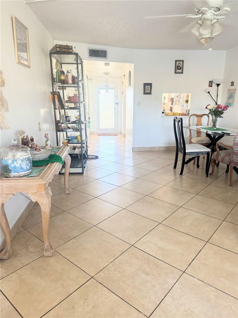 8130 Sunrise Lakes Blvd , Unit 202, Sunrise, FL 33322 Photo