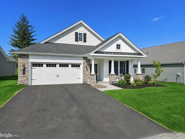 5544 TRADITIONS DRIVE, COOPERSBURG, PA 18036