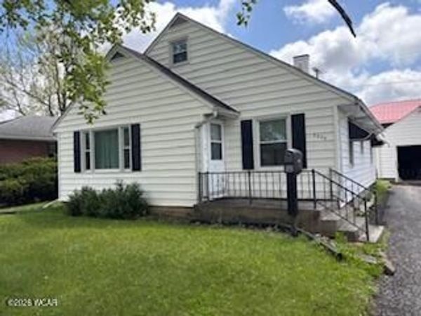 2325 Baywood Drive, Lima, OH 45805