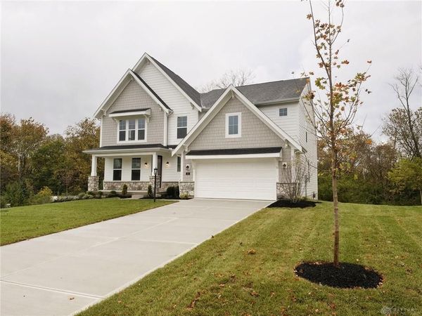10 Wadestone Lane, Springboro, OH 45066