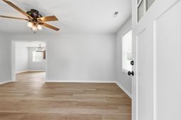1302 Collins Park St.  photo 4