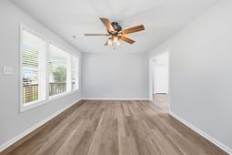 1302 Collins Park St.  photo 4