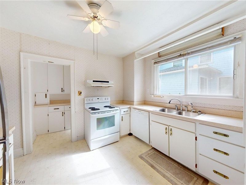 3144 Berkshire Road, Cleveland Heights, OH 44118 Photo 8