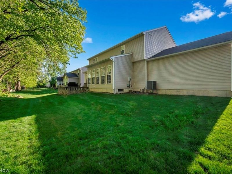 2663 Ambridge Drive, Avon, OH 44011 Photo 10