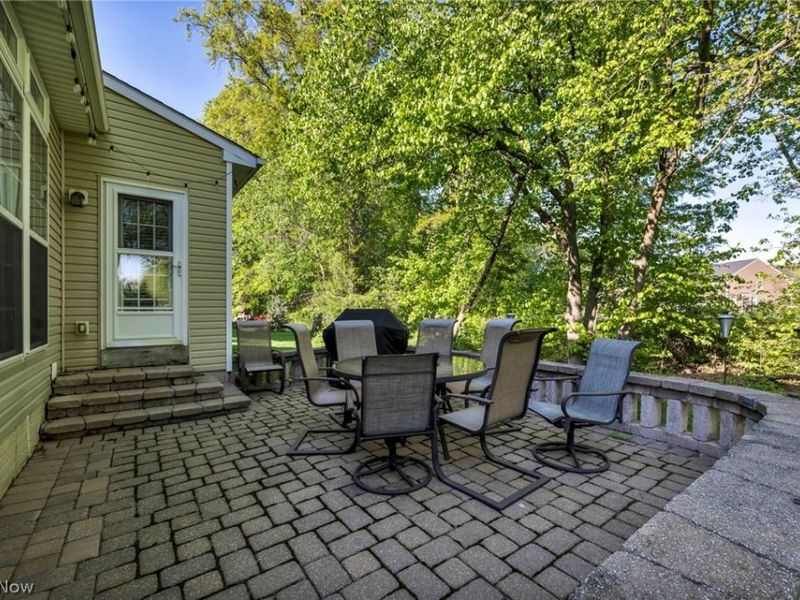 2663 Ambridge Drive, Avon, OH 44011 Photo 11