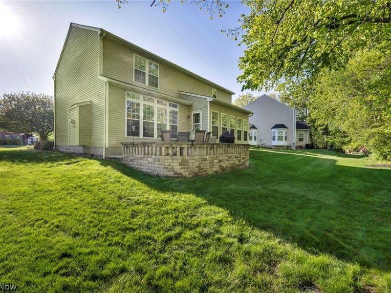 2663 Ambridge Drive, Avon, OH 44011 Photo 8