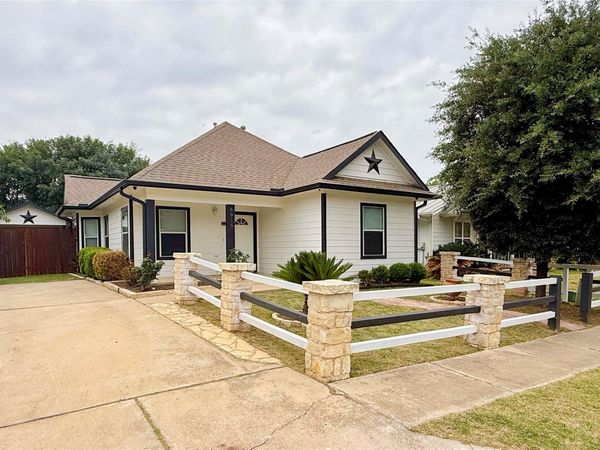 6915 Villita Avenida ST, Austin, TX 78741