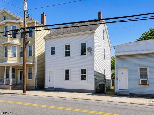 80 Wayne Ave, Paterson, NJ 07522