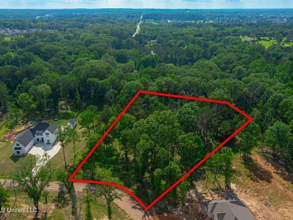159 Hunters Cove, Madison, MS 39110