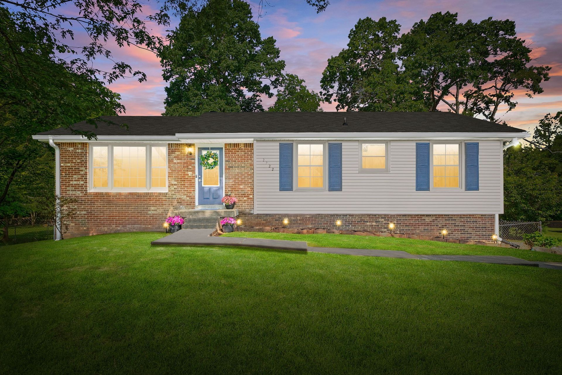 2222 Robin Dr, Clarksville, TN 37042 Main Photo