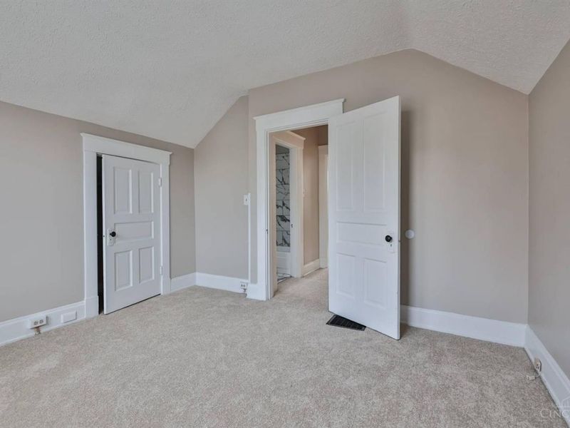 5807 Prentice Street, Cincinnati, OH 45227 Photo 24