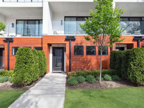 533 E Harrison, Unit 3, Royal Oak, MI 48067