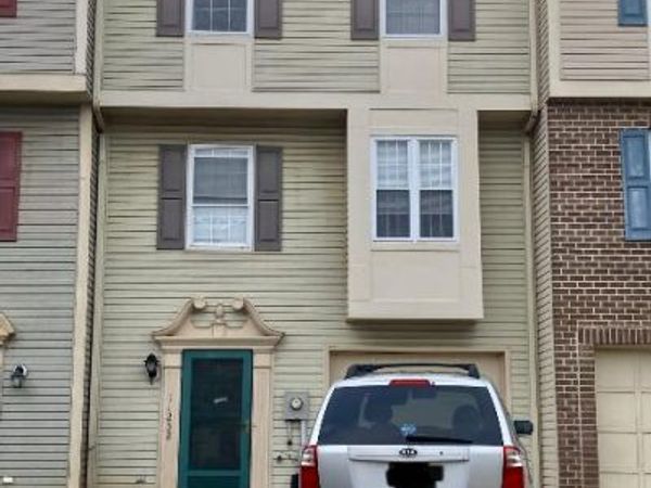 11232 CRISTINS CIRCLE , HAGERSTOWN, MD 21742