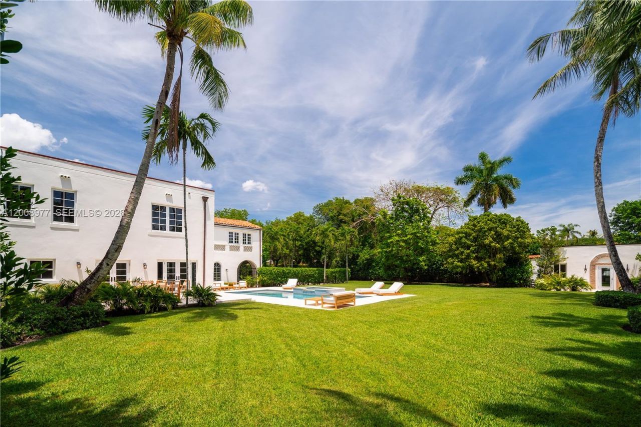 1228 Alhambra Cir, Coral Gables, FL 33134 Photo