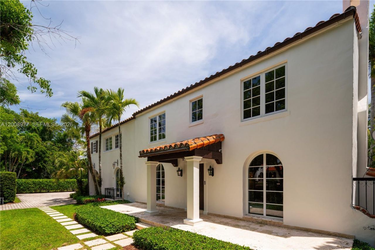 1228 Alhambra Cir, Coral Gables, FL 33134 Photo