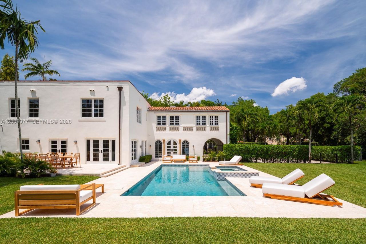 1228 Alhambra Cir, Coral Gables, FL 33134 Photo