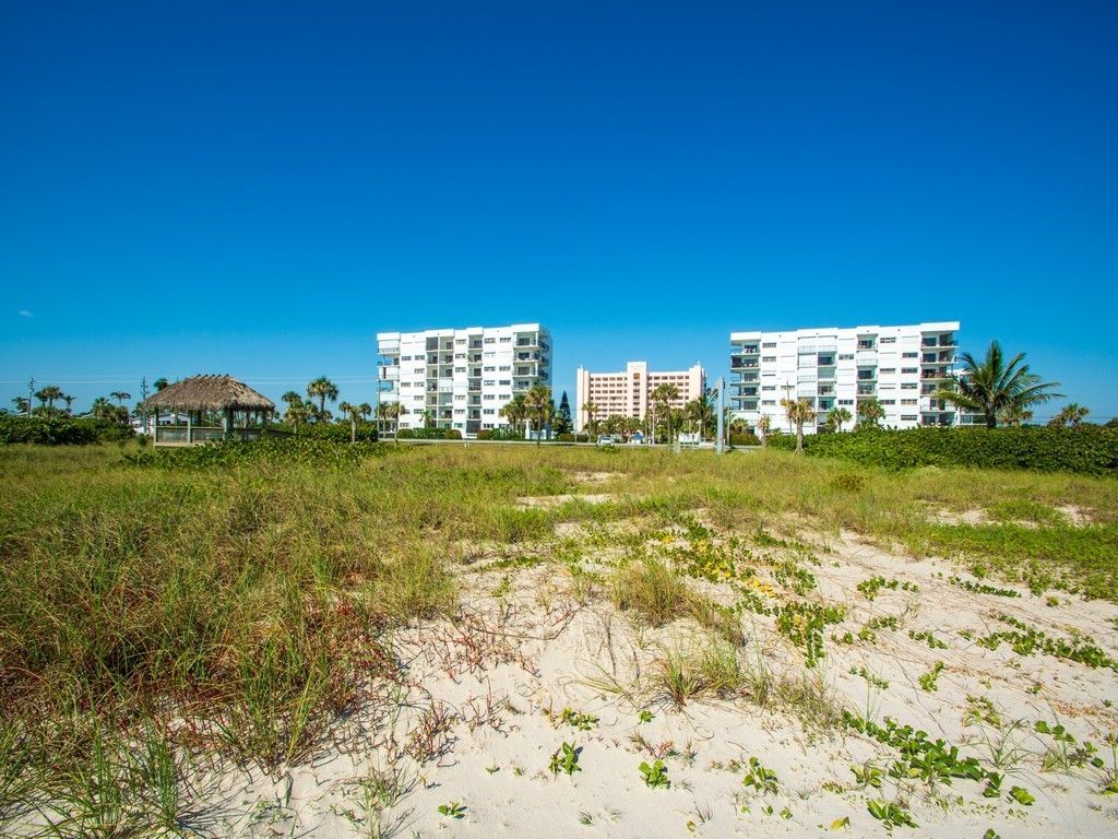 5167 N A1a Highway, Unit 504, Fort Pierce, FL 34949 Photo
