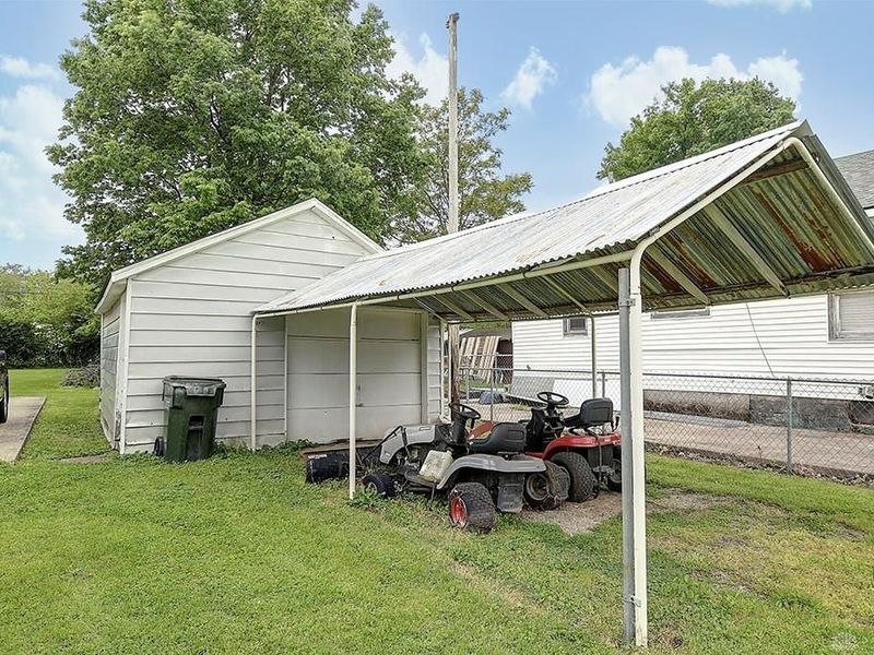 4514 Derwent Drive, Riverside, OH 45431 Photo 3