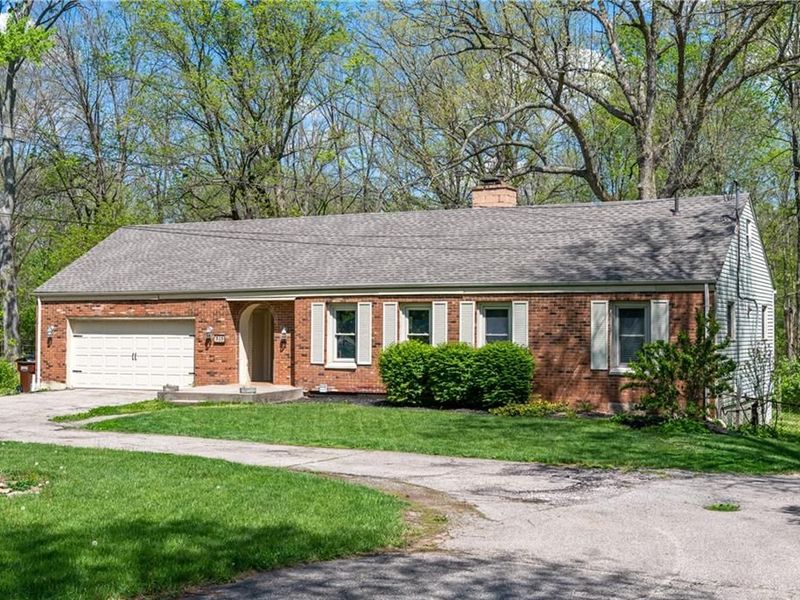 315 E Westbrook Road, Clayton, OH 45415 Photo 2