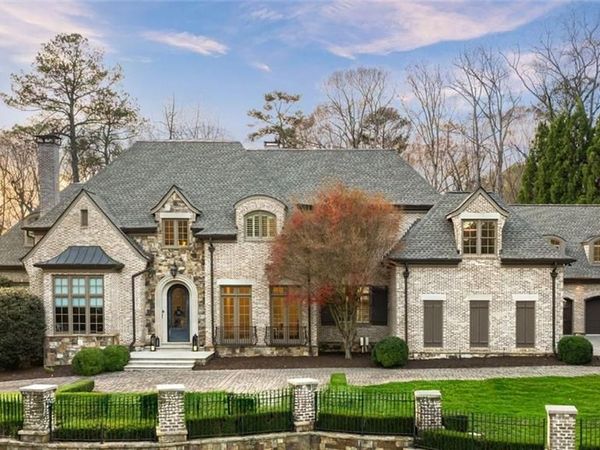 4076 Glen Devon Drive NW, Atlanta, GA 30327